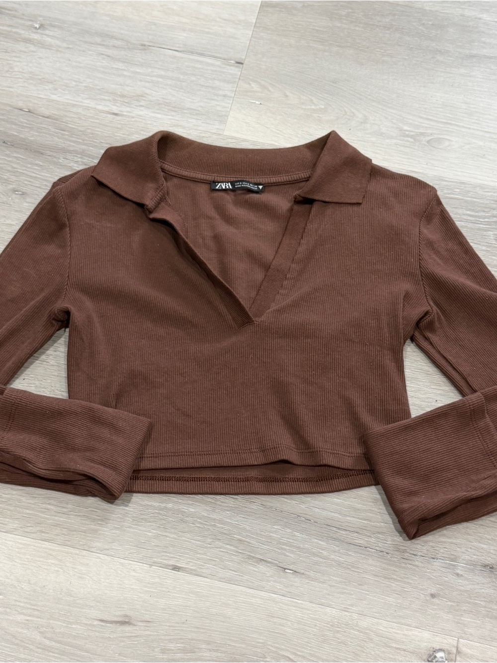 Zara Ribbed Brown Cropped Polo V-Neck Top